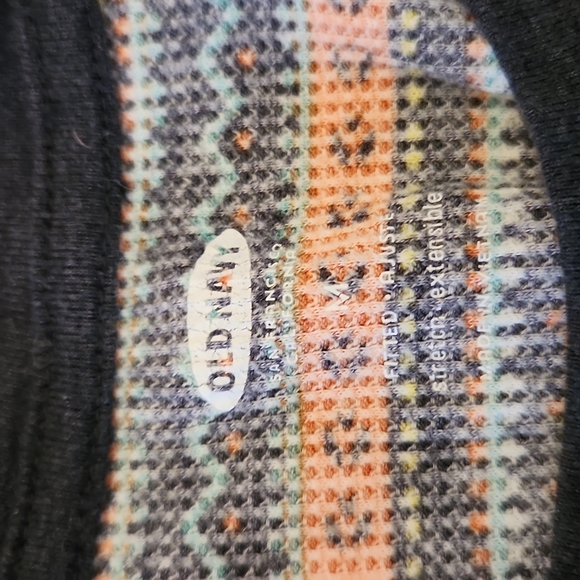 Old Navy printed long sleeve top, size medium - Picture 2 of 4